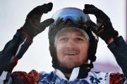Сноубордист Николай Олюнин завоевал серебряную медаль.